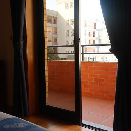 Апартаменты Apartamento Com Piscina Perto Da Praia Эшпозенди Экстерьер фото