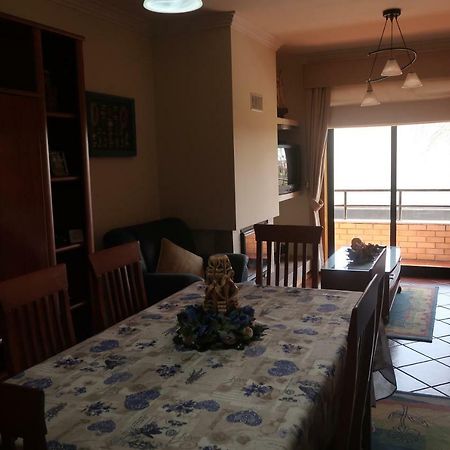 Апартаменты Apartamento Com Piscina Perto Da Praia Эшпозенди Экстерьер фото
