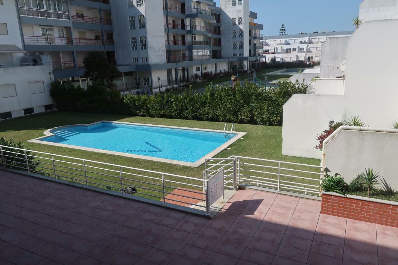 Апартаменты Apartamento Com Piscina Perto Da Praia Эшпозенди Экстерьер фото