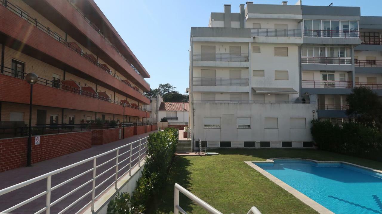 Апартаменты Apartamento Com Piscina Perto Da Praia Эшпозенди Экстерьер фото